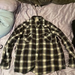 Black & White plaid long sleeve shirt